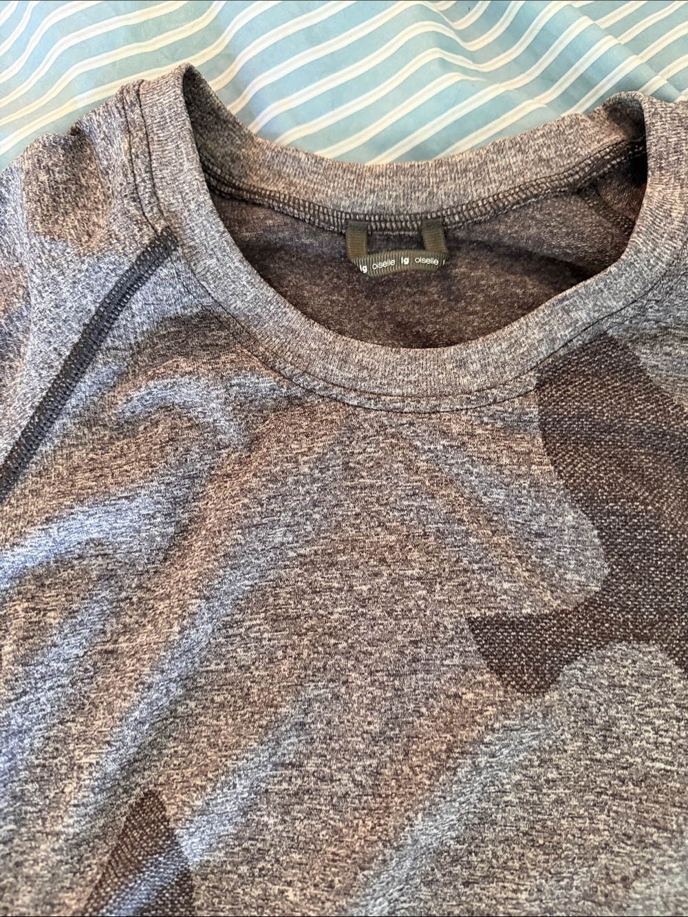 Oiselle Flyte Collection - grey size L - Picture 4 of 4